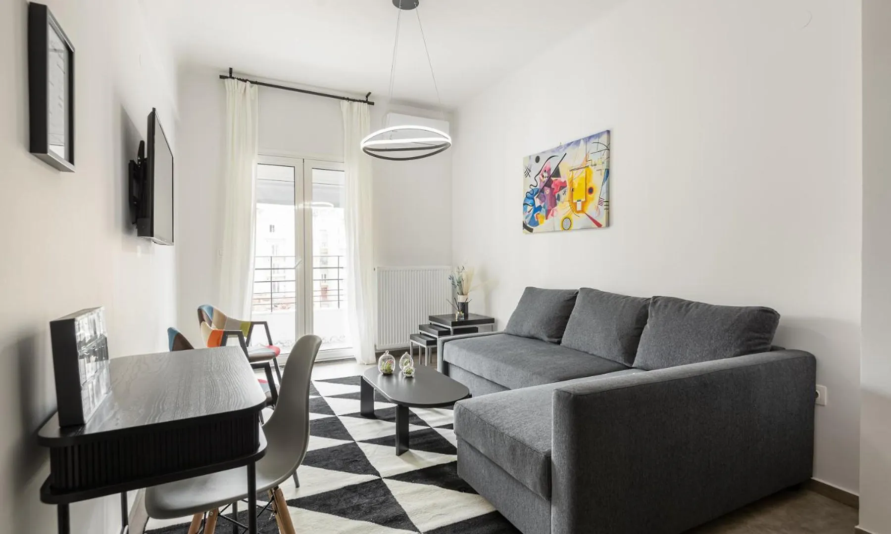 Olympou Thessaloniki Comfy City Centre Apartment